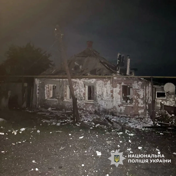 Авіабомби РФ на Дружківку: 5 поранених, руйнування 13 Авіабомби РФ на Дружківку: 5 поранених, руйнування 11