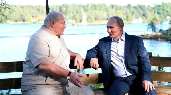 Лукашенко та Путін: переговори у розширеному складі