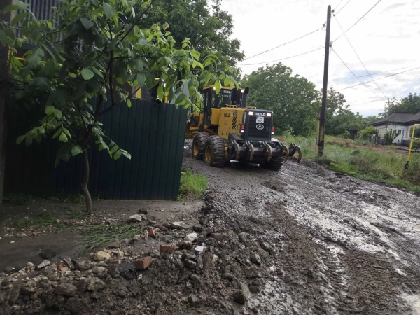 Повені в Молдові: будинки затоплені, дороги перекриті 20