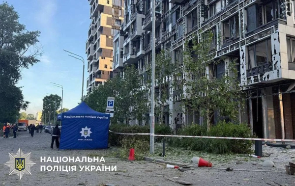 РФ вдарила по Києву: 4 загиблих, 58 поранених 36 РФ вдарила по Києву: 4 загиблих, 58 поранених 34