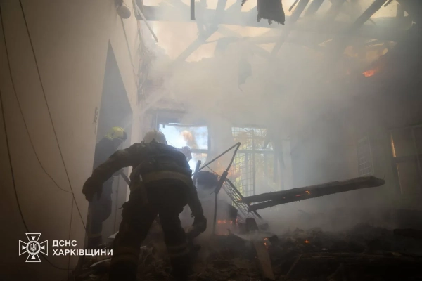 Харків: 6 постраждалих, пожежу в музеї локалізовано 7