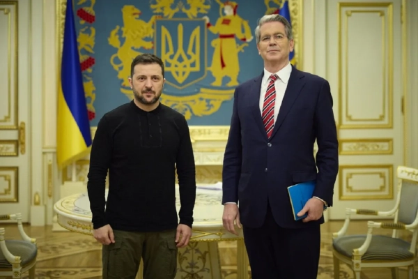 ЗМІ: Бессент назвав Зеленського “виродком”, радив Трампу не приймати