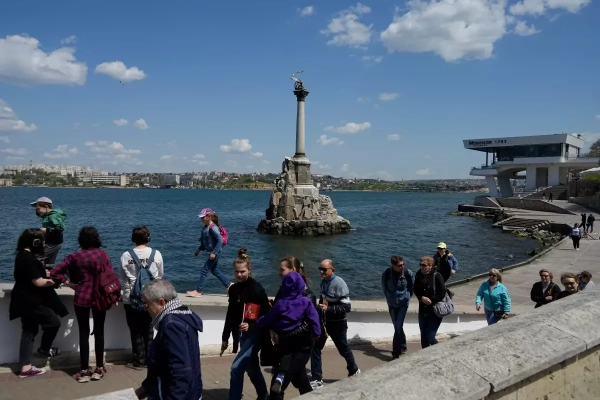 Крим: Росіяни тікають через удари України, пояснили в ISW