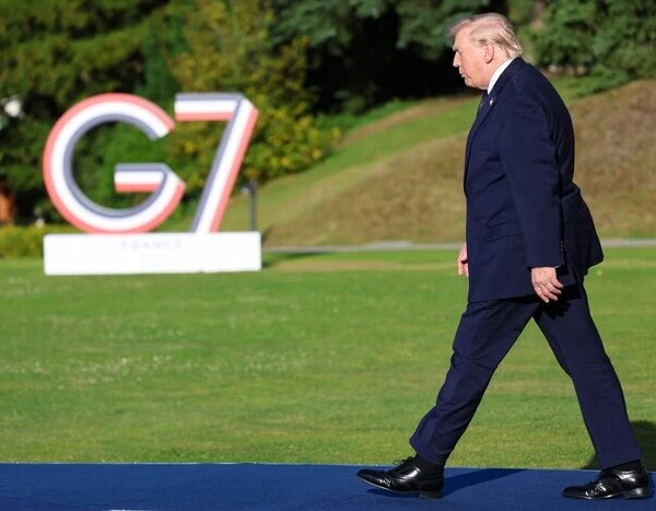 Трамп закликає РФ до угоди: “Божевілля” за кордоном