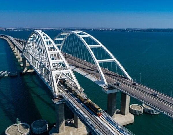 Україна готує удар по Кримському мосту: дані розвідки Британії
