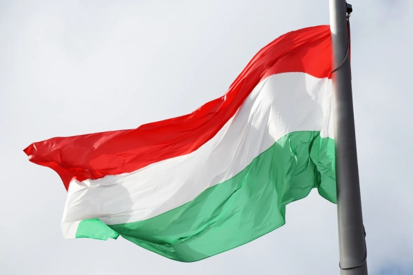 Угорщина скасувала блокаду: ЄС відшкодує Україні зброю