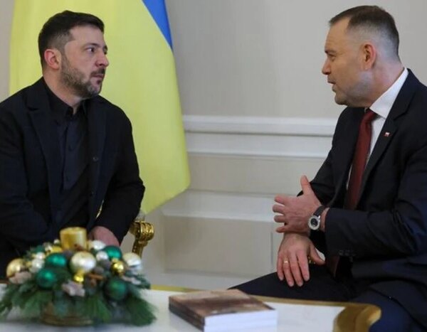 Навроцький до Зеленського: скандал з орденом викликав резонанс