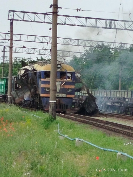 Атака на Запоріжжя: БПЛА пошкодив електровоз