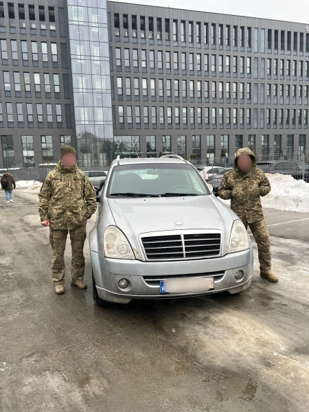 Фото автомобіля, підготовленого для ЗСУ