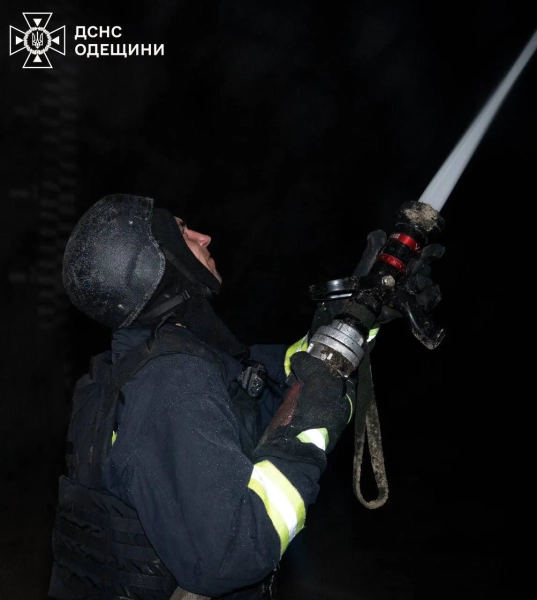 Одещина під ударом: пошкоджено готель та інфраструктуру 7