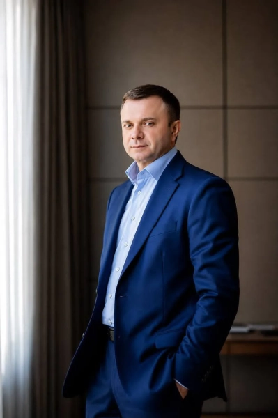 Зв'язок: Центр реінтеграції ветеранів на Волині: Зв'язок допомагає 5 Олег Чикида очолює ЗПЕК, яка поряд з основним бізнесом підтримує ветеранські та соціальні ініціативи в Україні