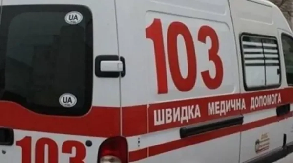 Дніпро: атака РФ 3 червня, палають склади АТБ, є поранені