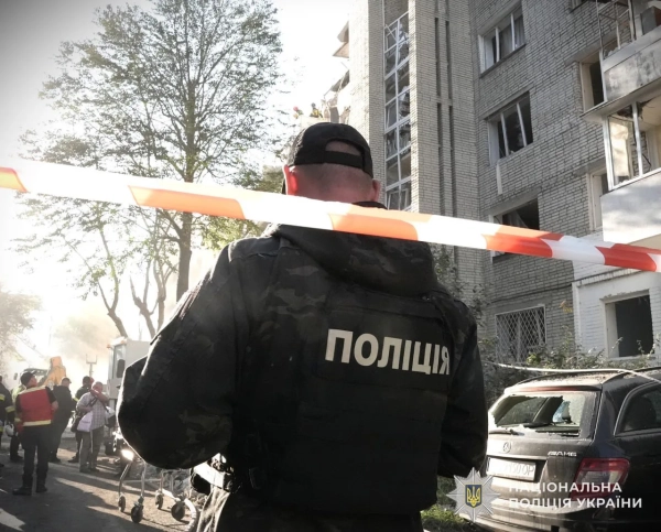 Львів: 93-річну жінку врятовано з-під завалів п'ятиповерхівки 33