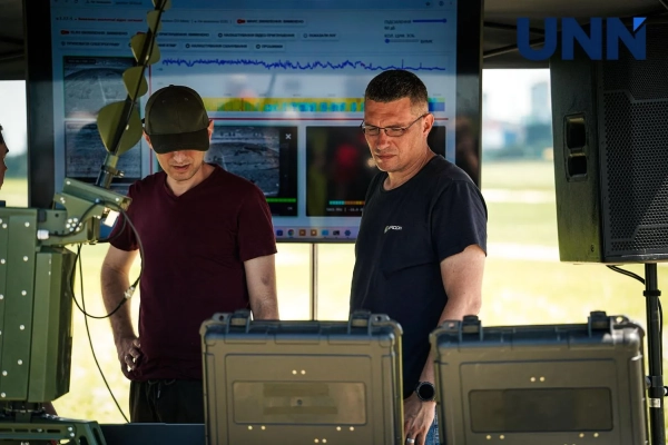 Нова система ППО: в Україні презентували Peace Duck і MADS 15 Нова система ППО: в Україні презентували Peace Duck і MADS 13