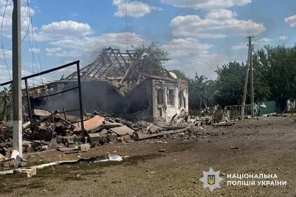 Більше 1300 ударів РФ на Донеччині: 5 загиблих, 12 поранених 8 Більше 1300 ударів РФ на Донеччині: 5 загиблих, 12 поранених 6