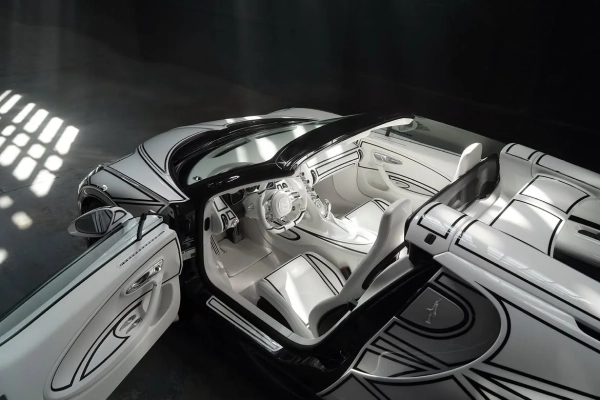 Bugatti W16 Mistral: ексклюзив з порцеляною 18 Bugatti W16 Mistral: ексклюзив з порцеляною 16