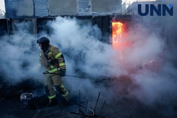 Ринок у Києві згорів після атаки: є жертви та постраждалі 17 Ринок у Києві згорів після атаки: є жертви та постраждалі 15