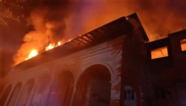 МОН: втрати підручників після удару по друкарні у Києві
