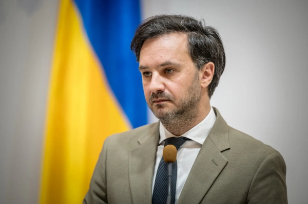 Баку: Таємна зустріч екс-чиновників ФРН та РФ. 4 Настільки ж таємна, наскільки неважлива - Тихий про зустріч ексокопосадовців Німеччини та рф у Баку