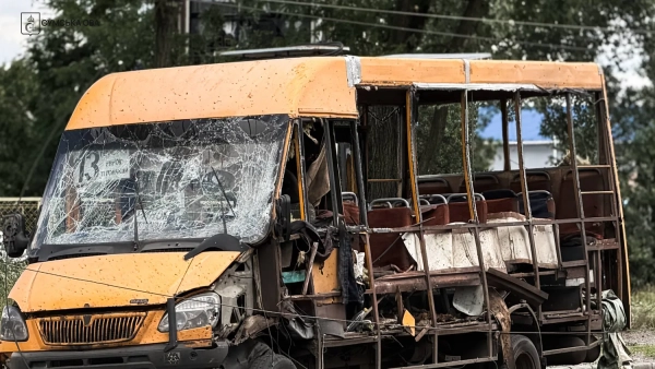 Наслідки удару КАБами по Сумах: 17 постраждалих, загинула дитина 12 Наслідки удару КАБами по Сумах: 17 постраждалих, загинула дитина 10