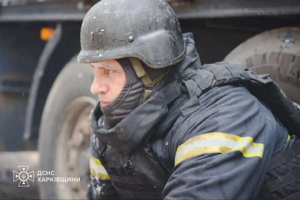 Харків: дрон РФ атакував підприємство, постраждали жінка та дитина 8