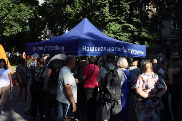 Нічна атака на Київ: 11 загиблих, 56 постраждалих, шукають зниклих 64 Нічна атака на Київ: 11 загиблих, 56 постраждалих, шукають зниклих 62