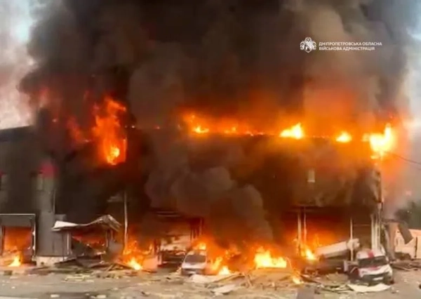 РФ вдарила по “Новій пошті” в Кривому Розі: подробиці