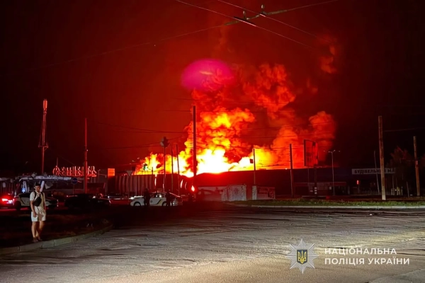У Сумах росіяни вдарили по рятувальниках під час гасіння пожежі