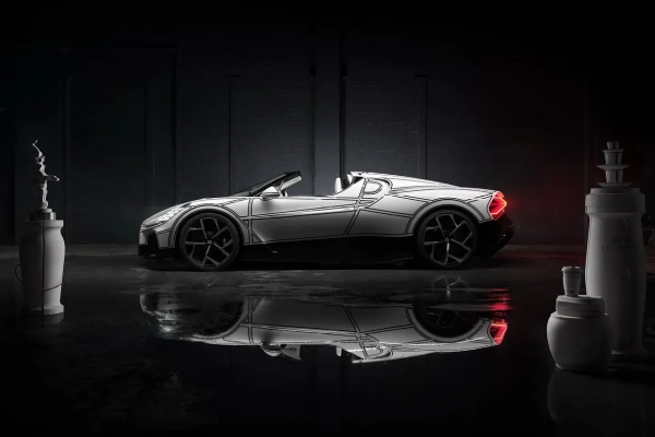 Bugatti W16 Mistral: ексклюзив з порцеляною 14 Bugatti W16 Mistral: ексклюзив з порцеляною 12
