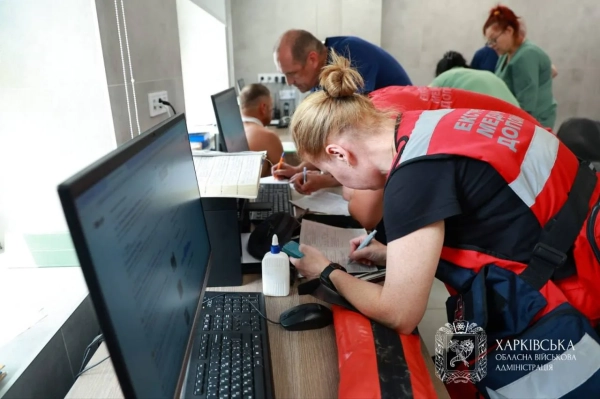 Наслідки обстрілу Харкова: 20 постраждалих, троє загинули 20 Наслідки обстрілу Харкова: 20 постраждалих, троє загинули 18