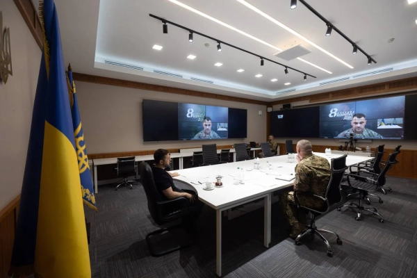 Зеленський провів нараду: головне про ситуацію на фронті 22 Зеленський провів нараду: головне про ситуацію на фронті 20