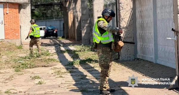 Київ: уламки ракети Х-69 із касетною боєголовкою знайшли сапери 10 Київ: уламки ракети Х-69 із касетною боєголовкою знайшли сапери 8