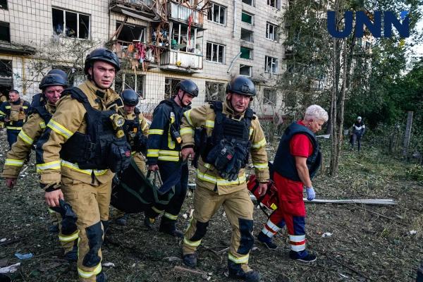 Нічна атака на Київ: 11 загиблих, 56 постраждалих, шукають зниклих