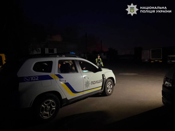 Київ: ліквідація наслідків атаки РФ, фото руйнувань 41