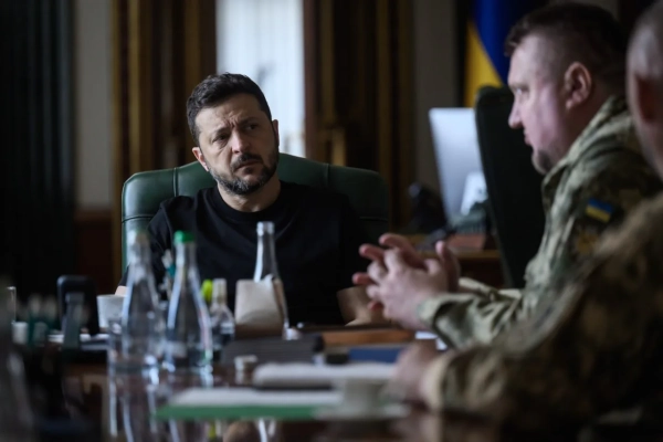 Зеленський: обговорили потреби фронту та захист кордонів
