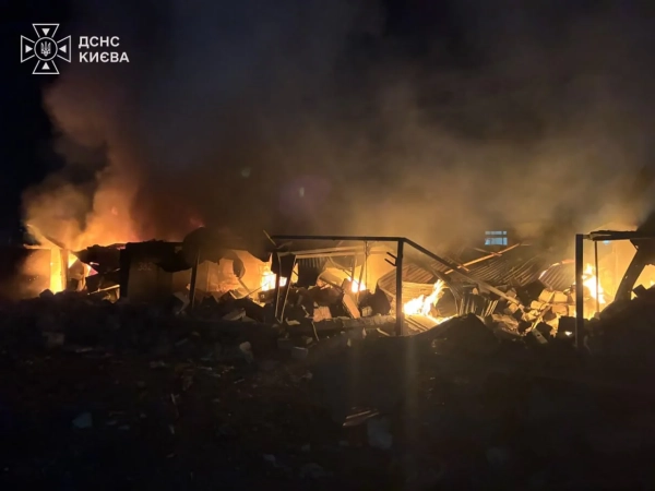 Львів: 93-річну жінку врятовано з-під завалів п'ятиповерхівки 19