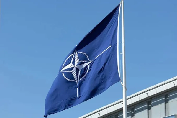 НАТО: угода про трубопроводи часів Холодної війни близько