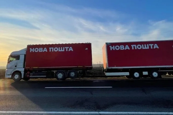 Головна 13 Дніпро: Подробиці руйнувань терміналу “Нової пошти”