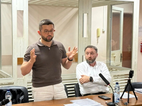 Закрито: Суд розгляне недбалість лікарів Odrex через таємницю 4 Закрито: Суд розгляне недбалість лікарів Odrex через таємницю 2