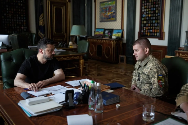 Зеленський: обговорили потреби фронту та захист кордонів 18