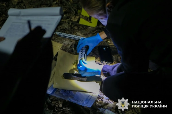 Перестрілка в Ужгороді: поліція про спецоперацію та стрільця 15 Перестрілка в Ужгороді: поліція про спецоперацію та стрільця 13