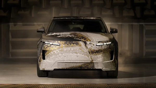 Range Rover представив перший електро-GT: деталі 9