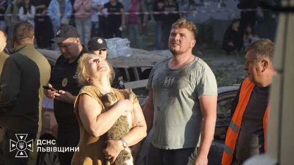 Львів: 93-річну жінку врятовано з-під завалів п'ятиповерхівки 18