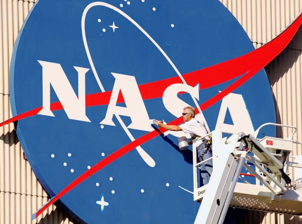 NASA: $590 млн на місячні посадочні модулі