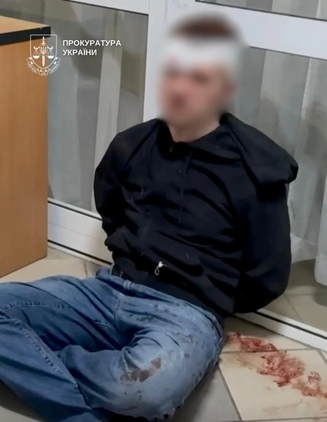 Киянин, що вдарив лікарку ВЛК ножем, отримав підозру у вбивстві 5