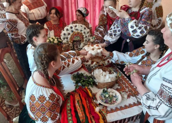 Весільне пір'я: шедевр спадщини України 6