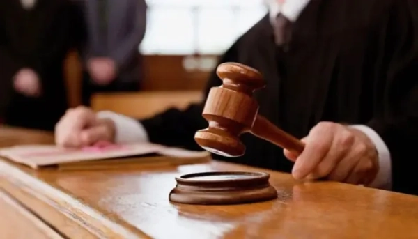 Франція: закон про обмеження соцмереж для дітей провалився