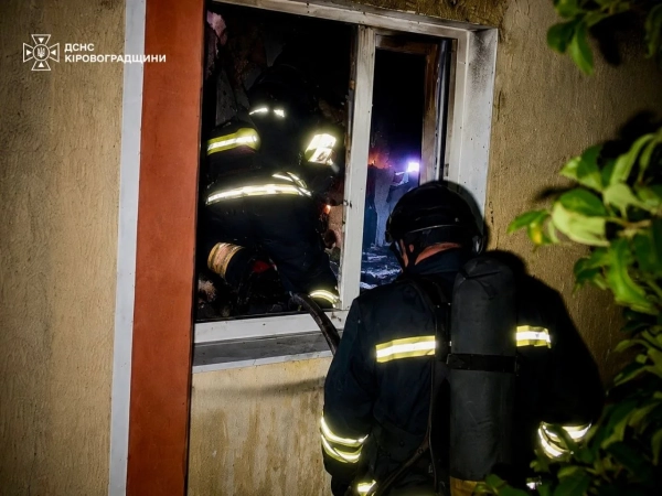 Атака на Кіровоградщину: пошкоджено інфраструктуру 13 Атака на Кіровоградщину: пошкоджено інфраструктуру 11