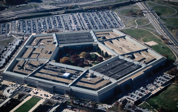 Пентагон: лазери захистять США від дронів