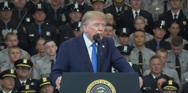 Трамп: Ормузька протока – це територія США